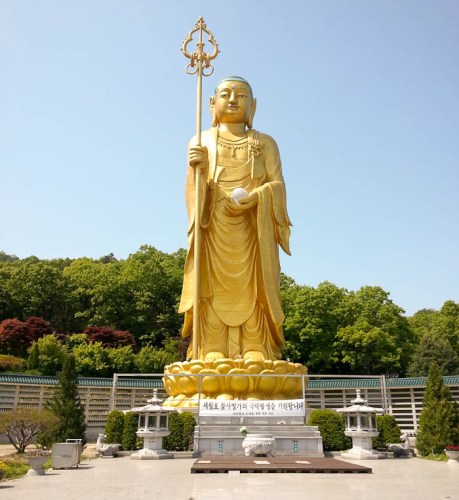 This giant Buddha is in the middle of nowhere about 15 minutes from where I live. 