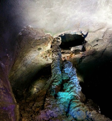 Formation at the end of the lava tube (or at least the part that was open to tourists).