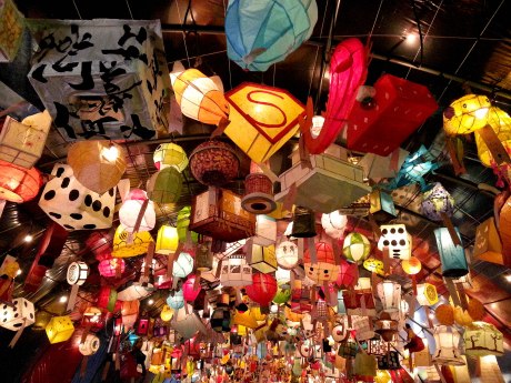 More lanterns at the Jinju Namgang Yudeung Festival.
